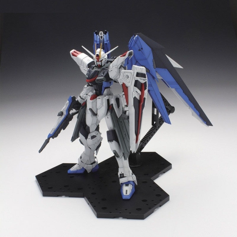 Bandai Spirits ACTION BASE 4 CLEAR - GUNDAM Model Kits