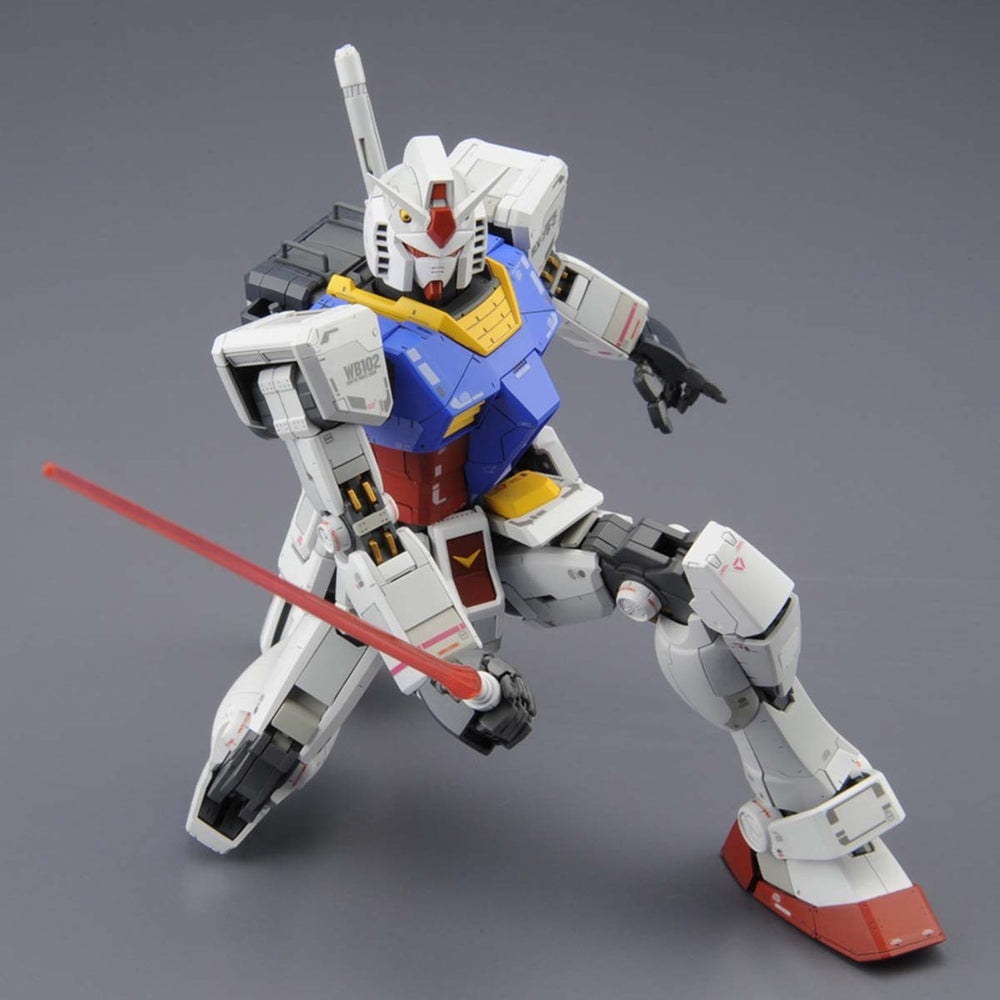 Bandai Spirits 1/100 MG RX-78-2 GUNDAM VER. 3.0 - Gundam Model Kits