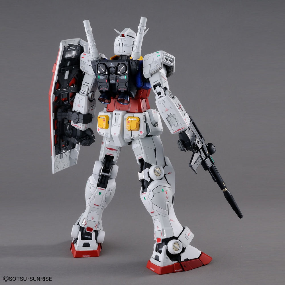 Bandai Spirits PG 1/60 Unleashed RX-78-2 Gundam - Model Kits