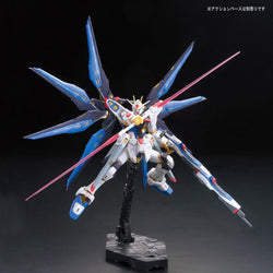 Bandai Spirits RG 1/144 ZGMF-X20A Strike Freedom Gundam - Gundam Model Kits